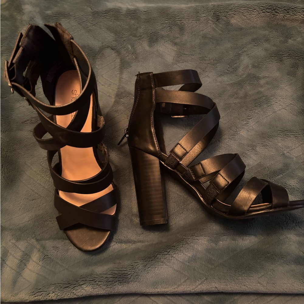 Shoe Dazzle Black Strappy High Block Heels
